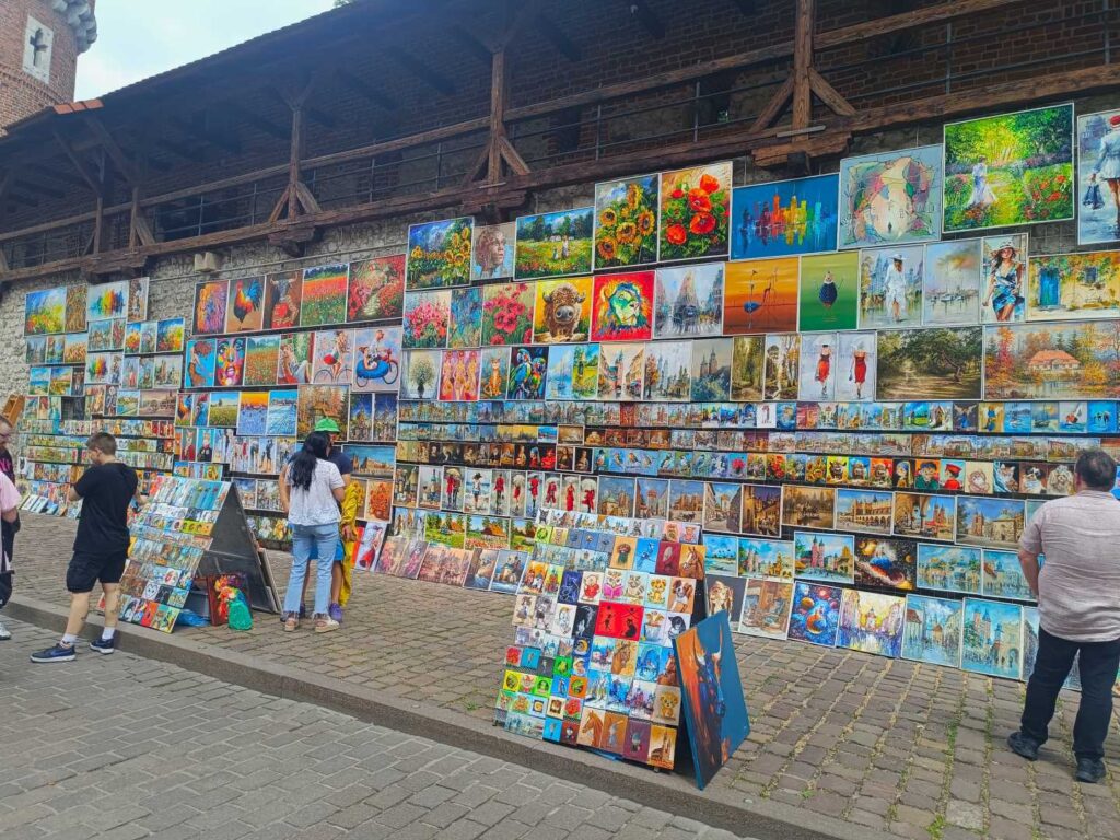 Kraków miasto artystów - wystawa malarska.