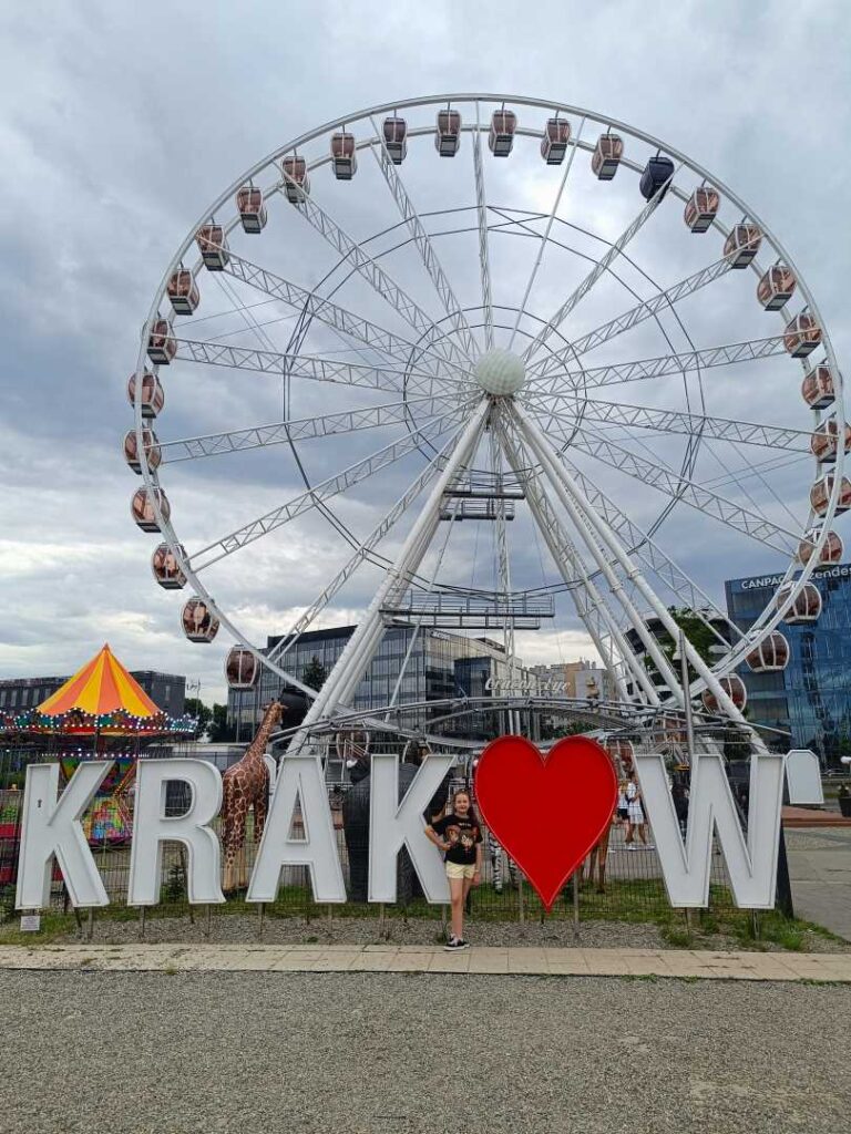 Kraków napis do pamiątkowego zdjęcia.